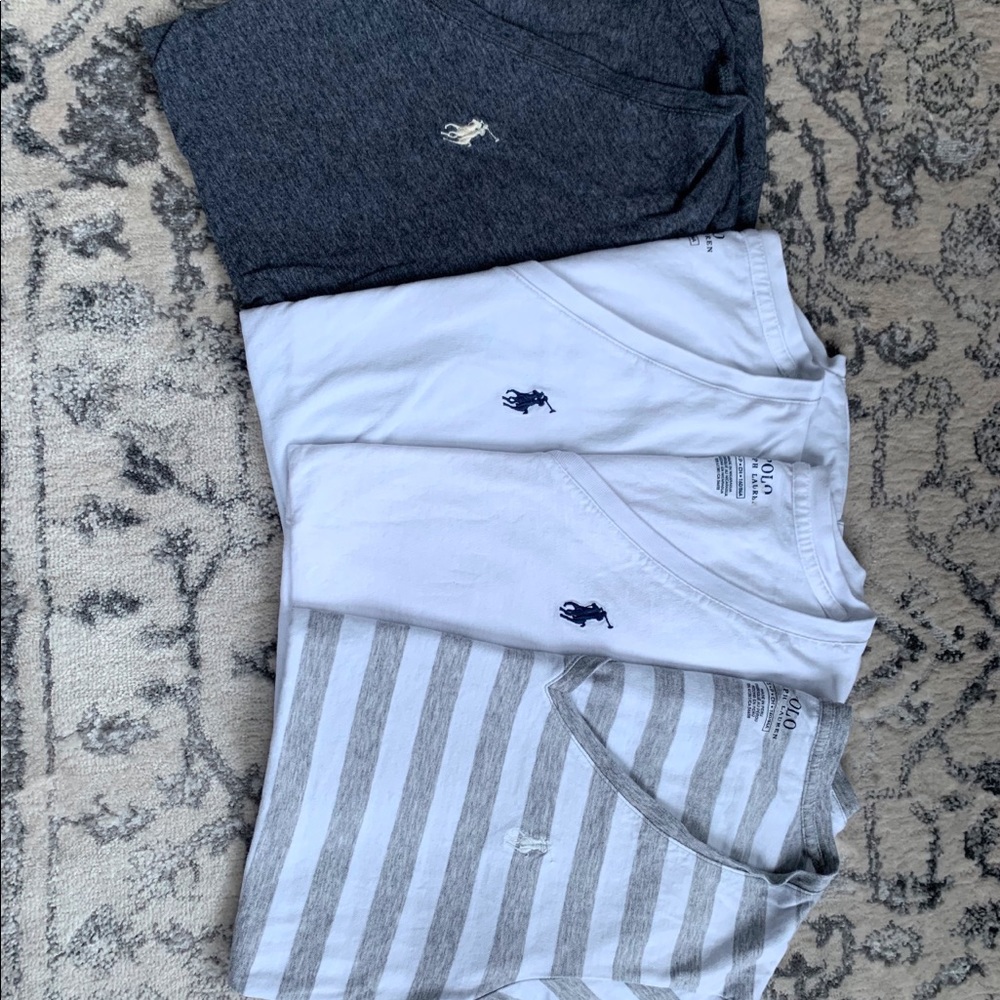 Polo v neck bundle💕